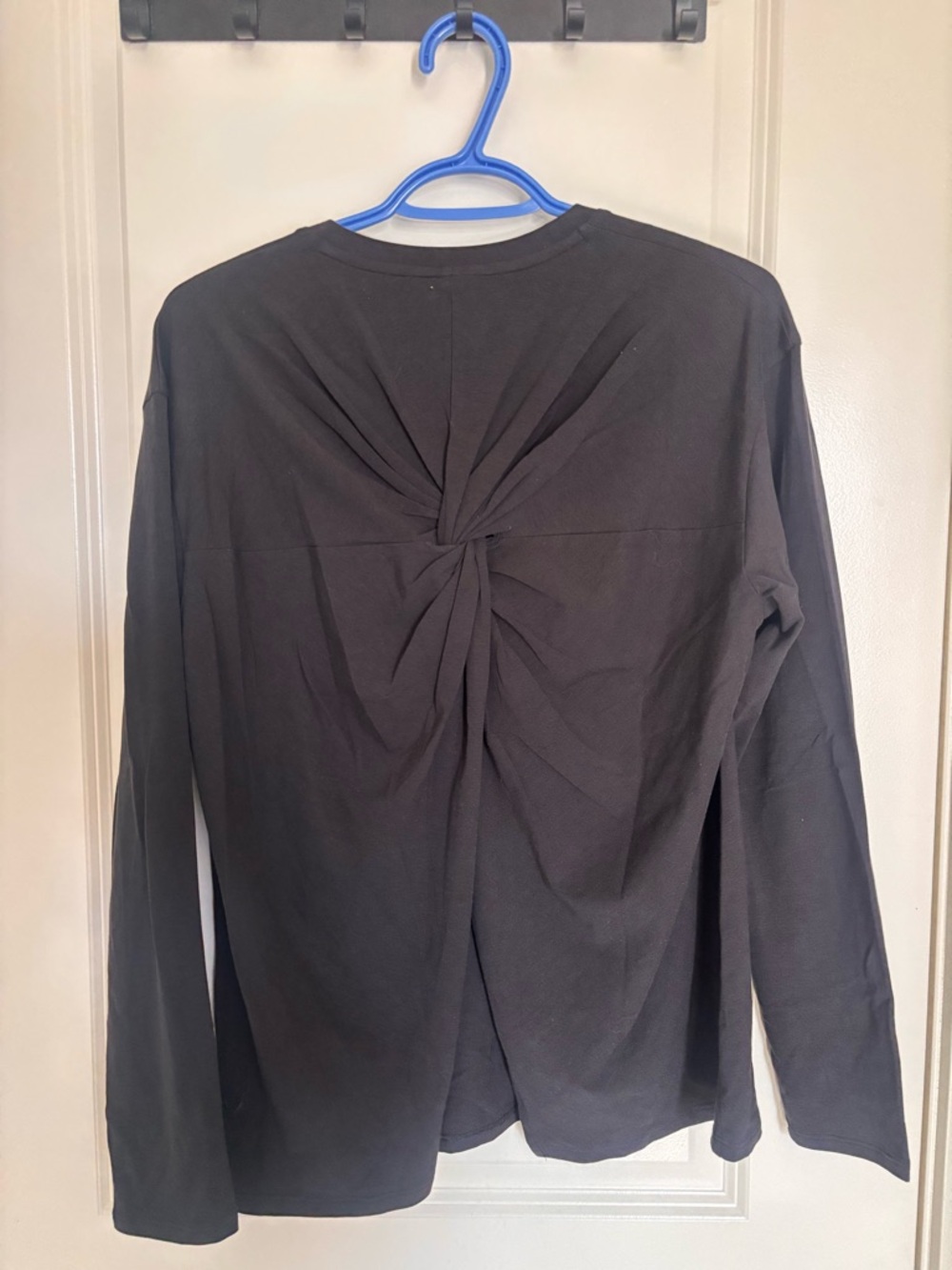 NWT lululemon Twist-Back Black Long Sleeve Relaxed-fit tee